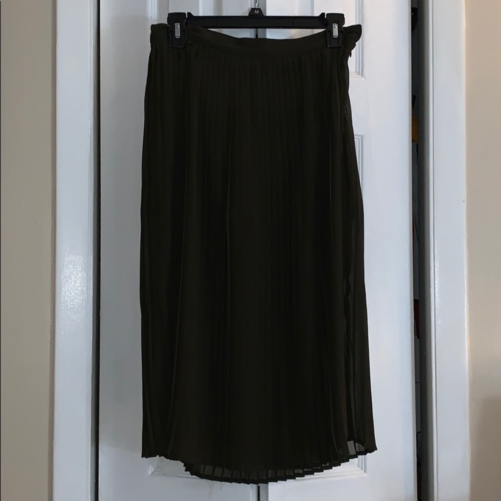 Pleated maxi skirt with built in shorts